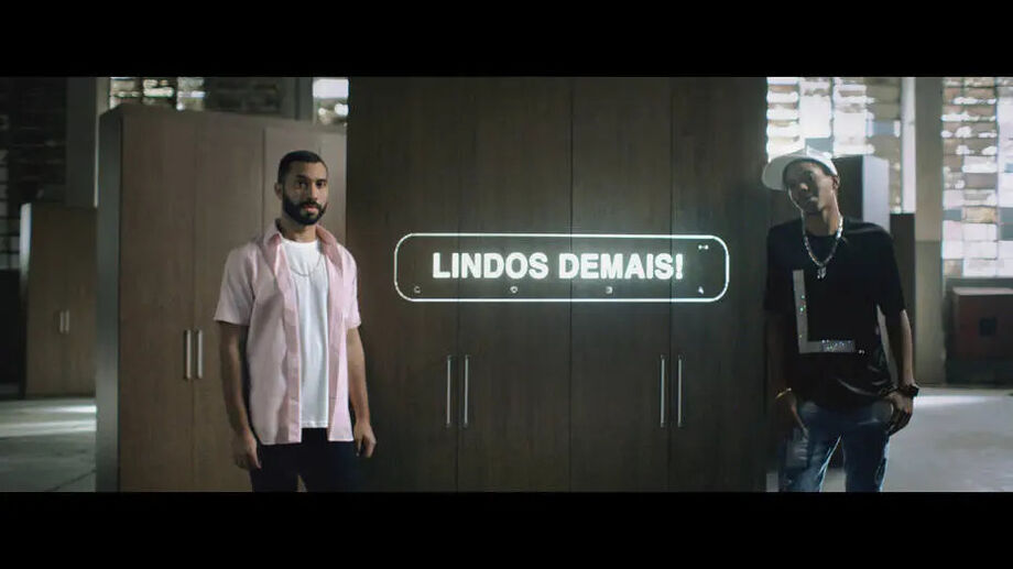Gil do Vigor e Lucas Penteado são protagonistas de nova campanha LGBTQIA+
