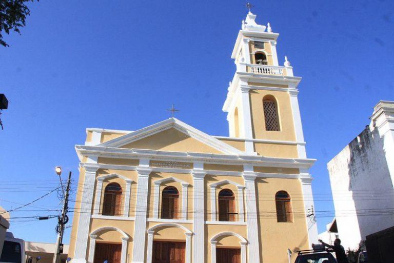 Catedral foi construída após a Guerra do Paraguai pelo Frei Mariano: é um dos principais prédios históricos de Corumbá