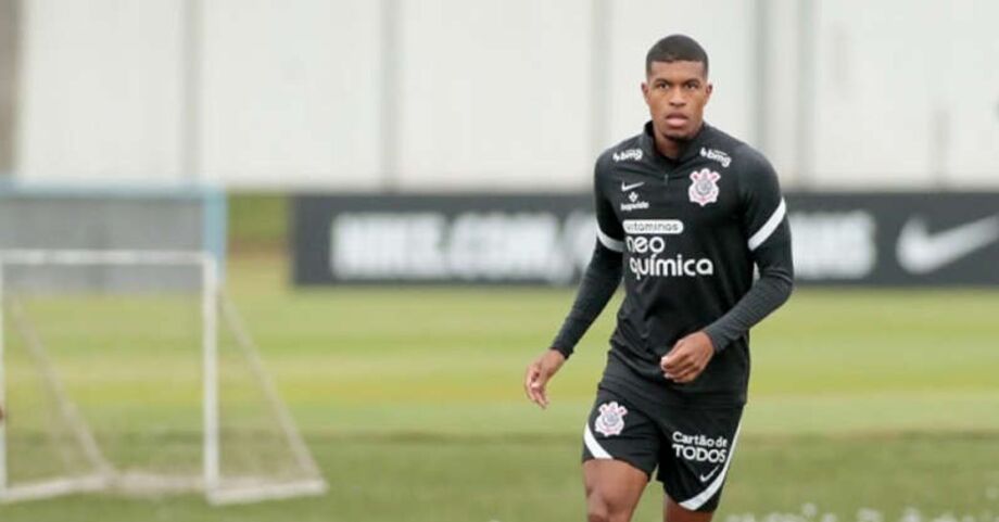 Léo Natel deve desfalcar o Corinthians