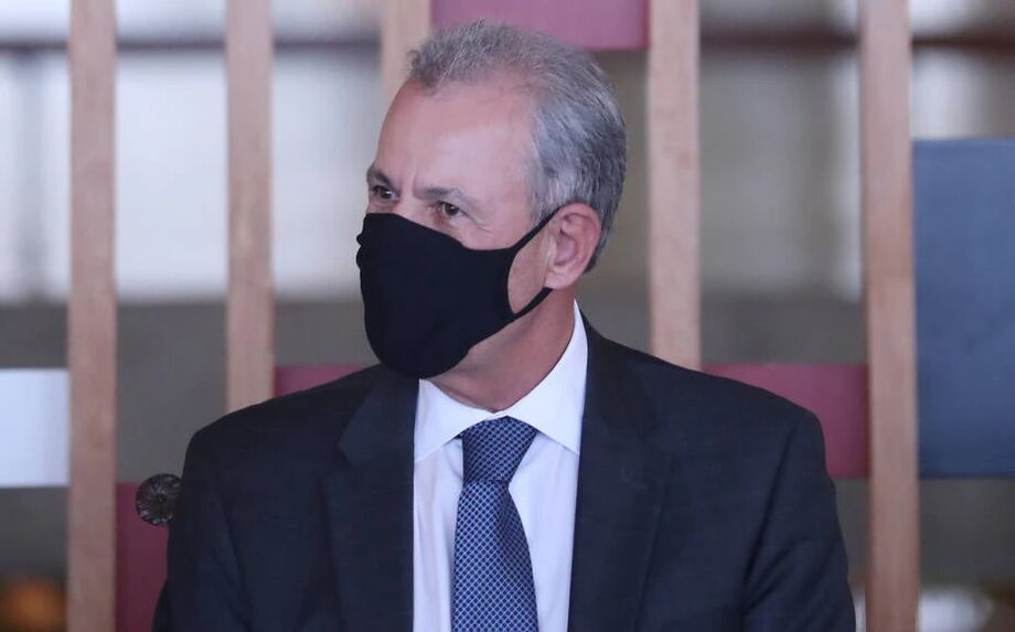 Bento Albuquerque disse hoje que País enfrenta uma das piores secas da sua história