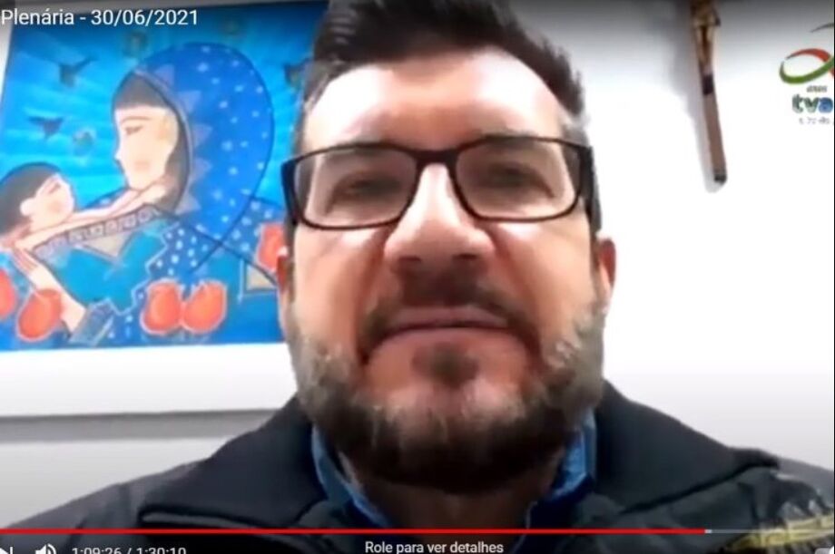 Pedro Kemp falou sobre a compra de vacinas contra a Covid-19