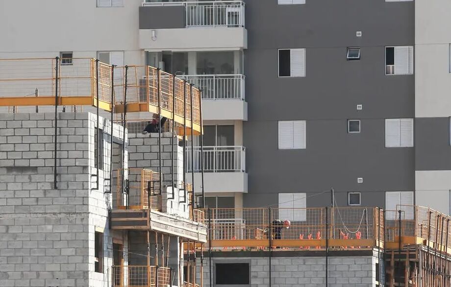 O índice de evolução do nível de atividade da Indústria da Construção foi de 48,4 pontos em maio