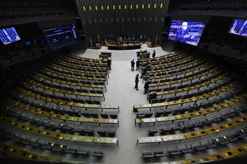 As sessões da Comissão de Constituição e Justiça (CCJ) serão realizadas na segunda, 5, a partir das 14h