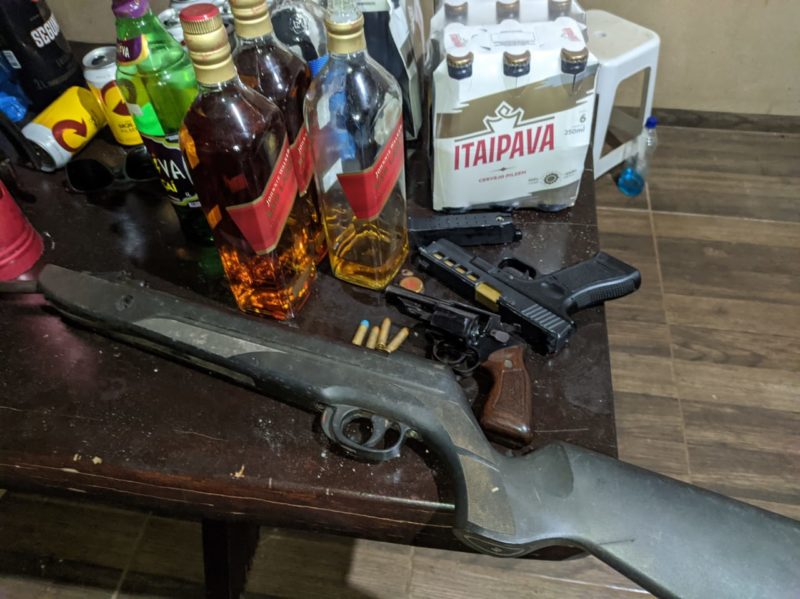 No último sábado (5), durante a operação Saturação, realizada pela Guarda Municipal e Polícia Militar, uma festa clandestina foi interrompida no bairro João Paulo II