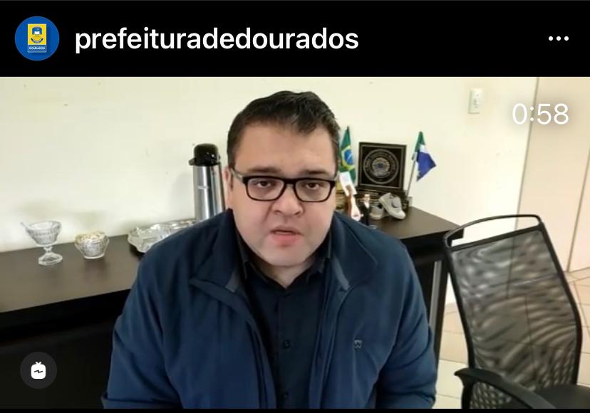 O prefeito Allan Guedes