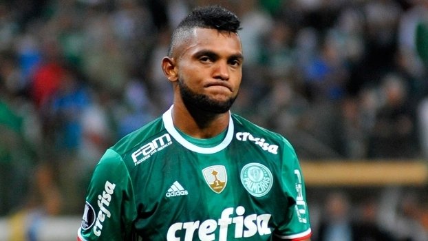 O atacante colombiano Miguel Borja