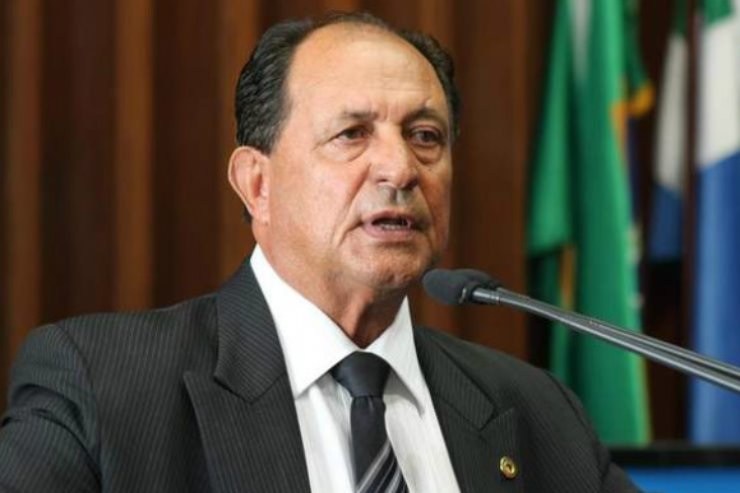 Deputado Zé Teixeira durante atuação parlamentar