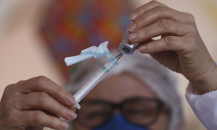 De hoje a 28 de julho serão vacinados contra a gripe quem tem de seis meses a 17 anos