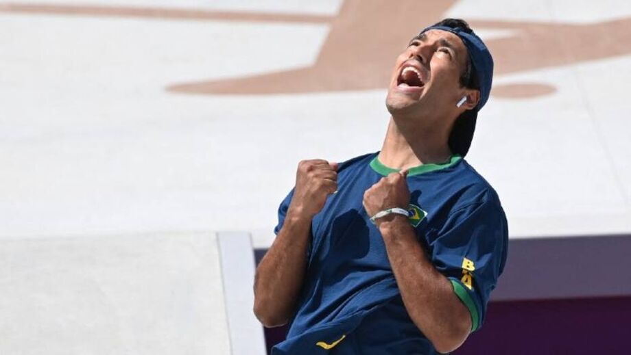 Kelvin Hoefler conquistou a primeira medalha brasileira em Tóquio
