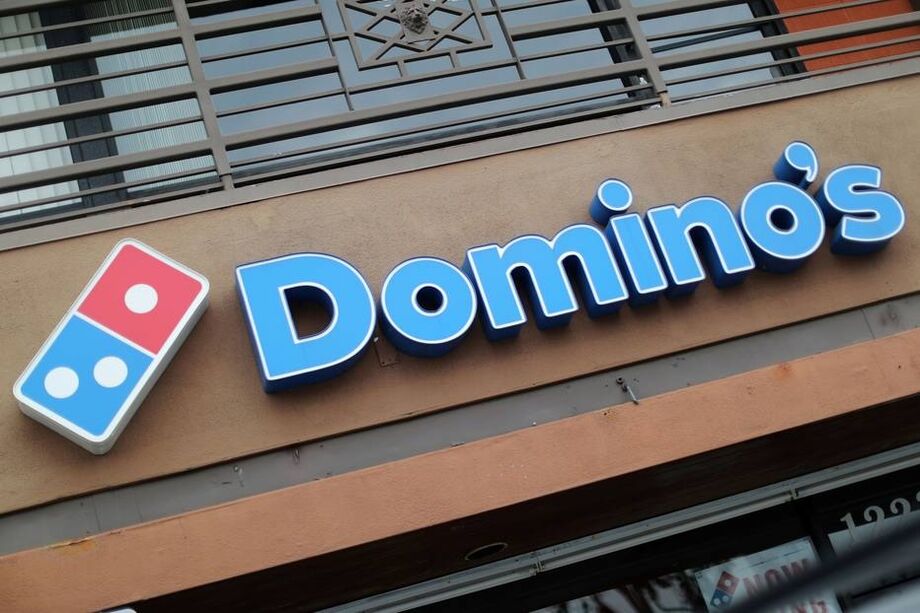A Domino's tem 300 restaurantes no Brasil, sendo 213 franquias