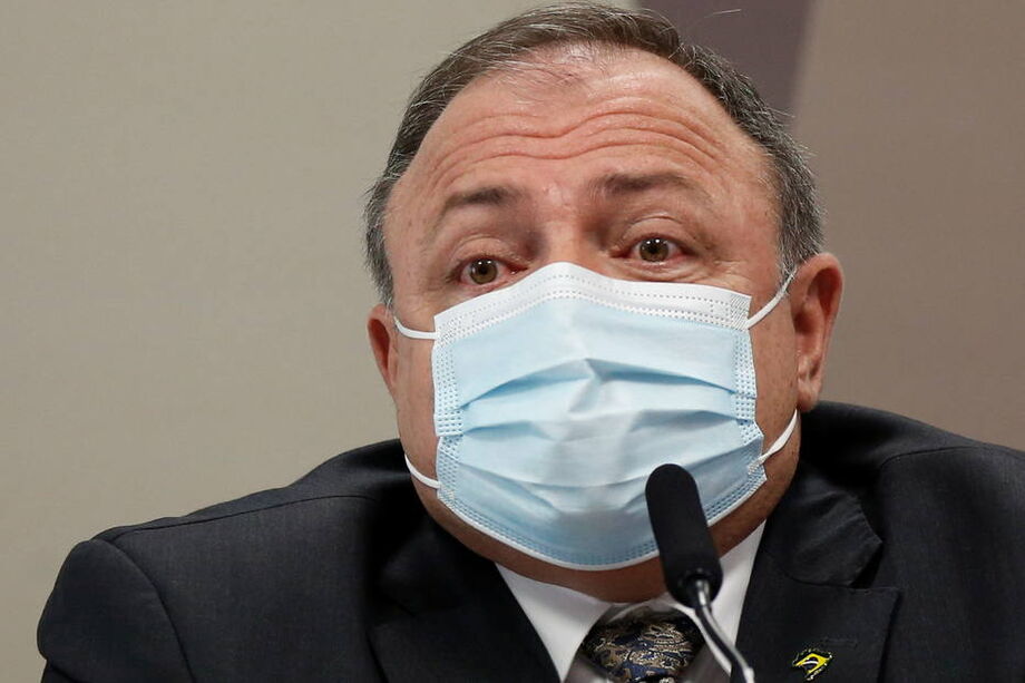 O ex-ministro da Saúde, Eduardo Pazuello, durante depoimento à CPI da Covid, no Senado