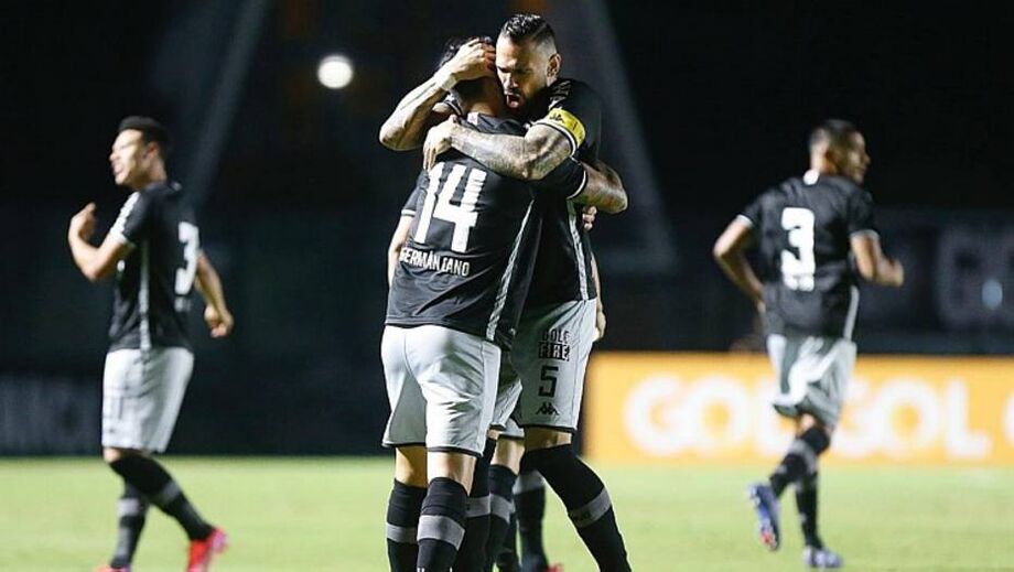 Vasco bate o Sampaio Corrêa em São Januário