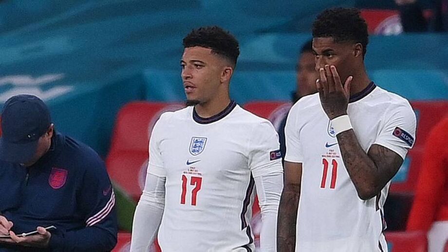 Jadon Sancho e Marcus Rashford entraram na prorrogação só para bater os pênaltis