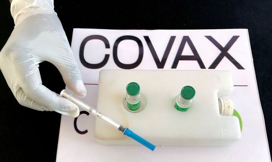 Brasil recebe mais 1 milhão de vacinas covid-19 via Covax Facility