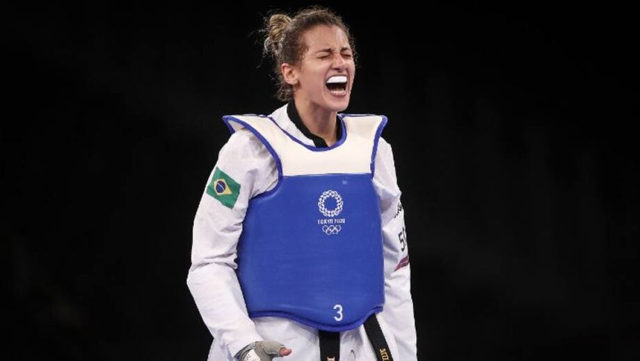 Milena Titoneli vai disputar a repescagem no tae kwon do