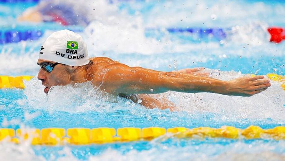 Leonardo de Deus vai para a final dos 200m borboleta