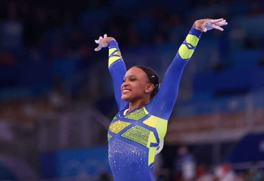 Rebeca Andrade conquistou a medalha de prata na individual da ginástica artística