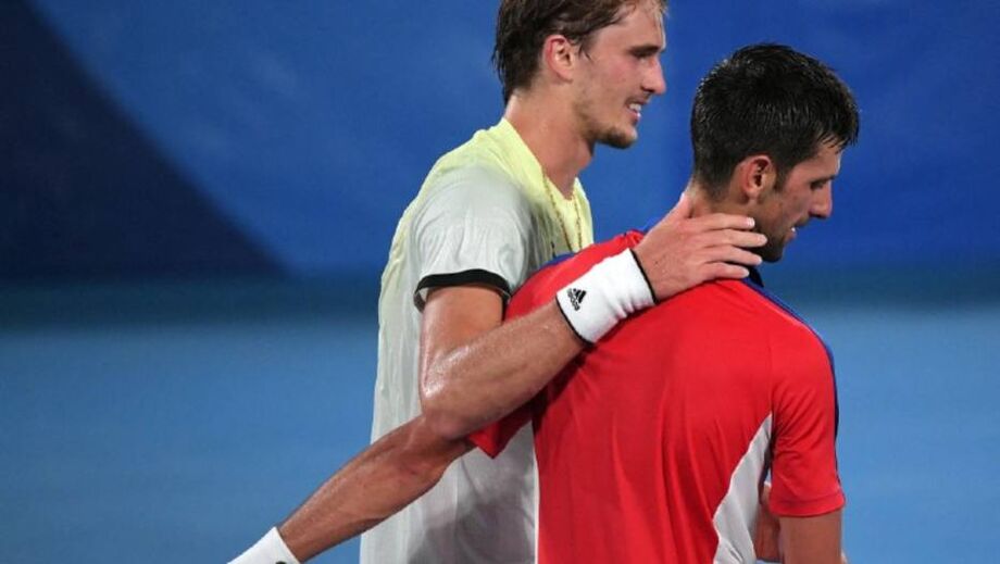 Zverev bateu Djokovic de virada e vai disputar a medalha de ouro em Tóquio