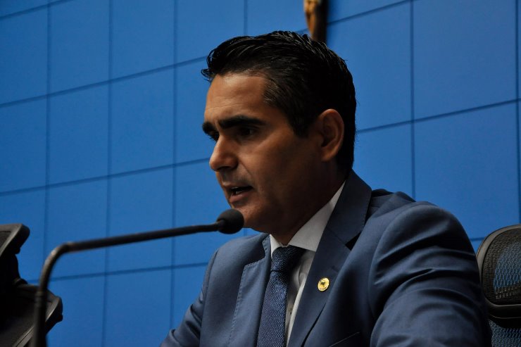 Solicitação foi feita durante a fala do deputado Herculano Borges