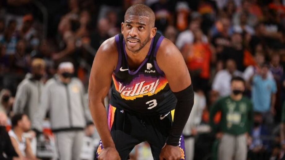 Chris PPaul foi o destaque da vitória do Suns sobre os Bucks na abertura das finais da NBA