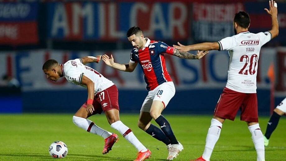 Fluminense bateu o Cerro Porteño por 2 a 0