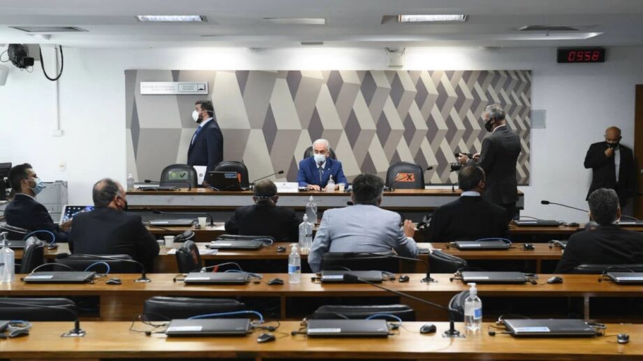 CPI da Covid em reunião que definiu presidente, vice e relator