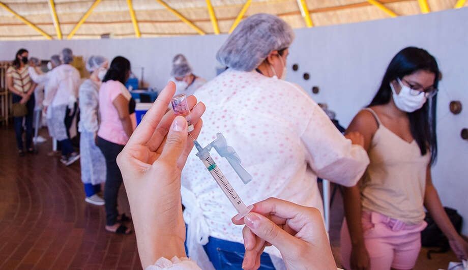 No sábado, 24, foram vacinadas 1.904 pessoas na Capital