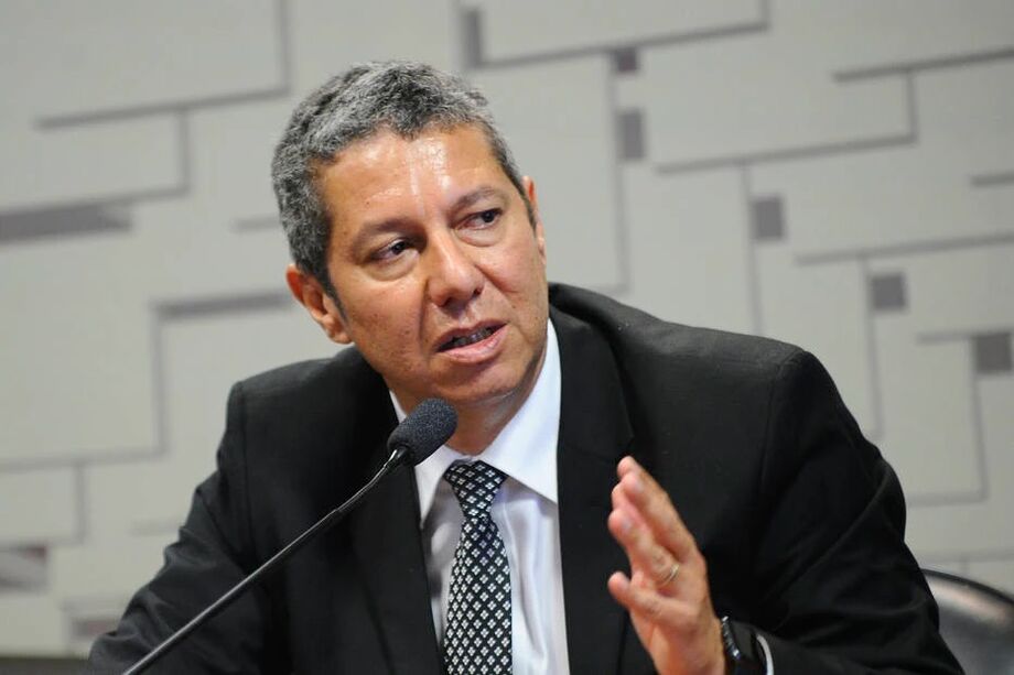 'Quem escreveu o projeto, esqueceu de perguntar para o Tesouro', diz José Roberto Afonso