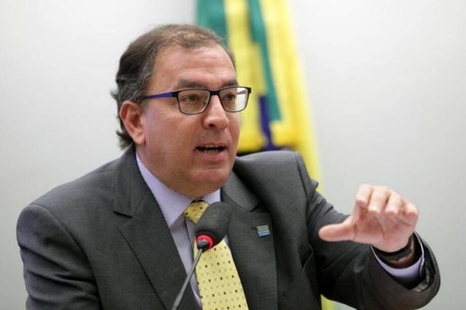 'No conceito geral, as propostas são corretas. Estamos de acordo com a Economia', diz Velloso
