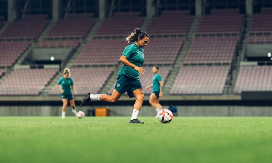 Seleção feminina de futebol