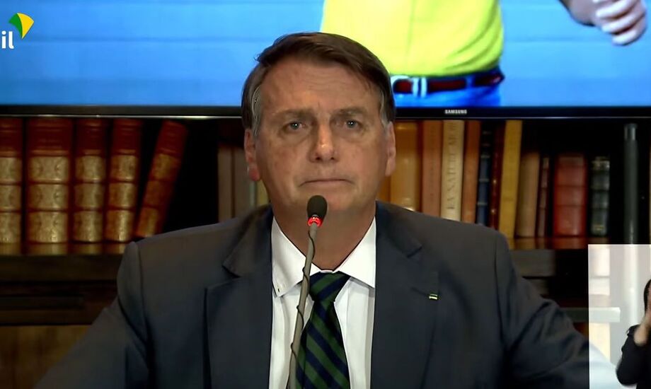 O presidente Jair Bolsonaro voltou hoje (29) a defender a utilização do voto impresso nas eleições