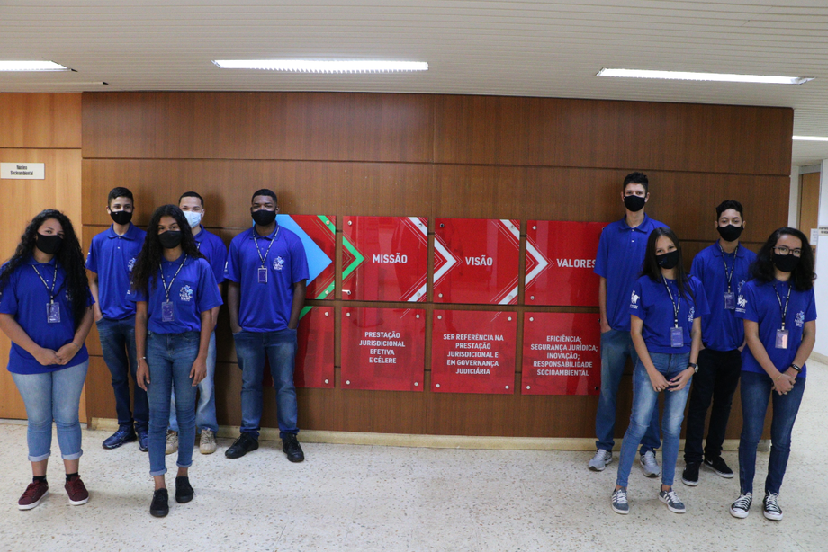 Jovem aprendiz é a primeira oportunidade para experiência profissional