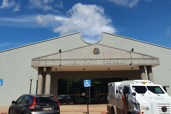 Há vagas para as cidades de Campo Grande, Corumbá, Coxim, Dourados, Ponta Porã, Naviraí e Três Lagoas. A seleção é através da agência Super Estágios