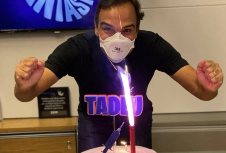 O apresentador do 'Fantástico', Tadeu Schmidt, que completou 47 anos
