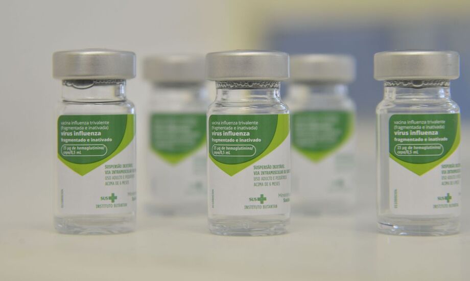 Doses de vacina contra a Influenza