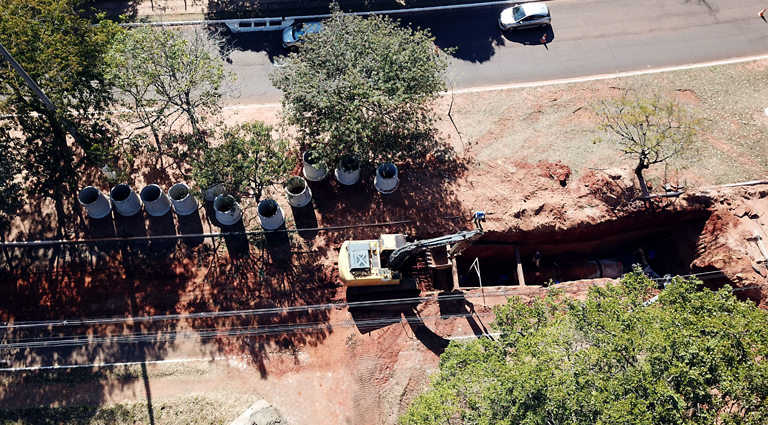 Obras no Córrego Joaquim Portugues