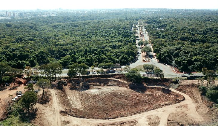 Uma das vias da Avenida do Poeta ficará bloqueada até sexta-feira