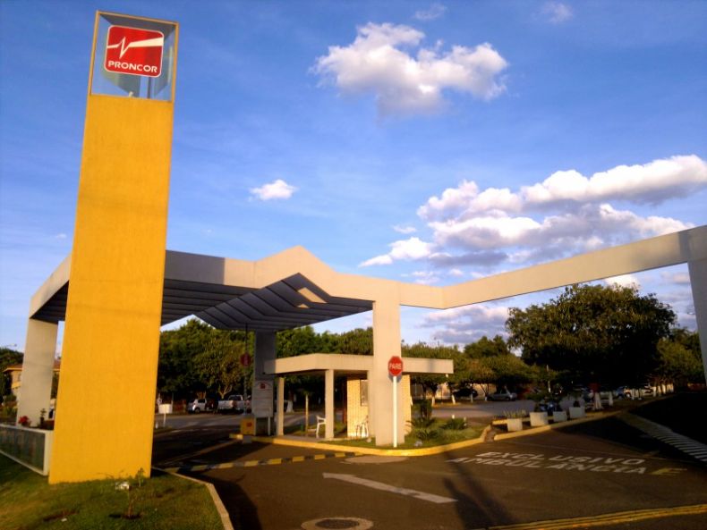 Hospital Proncor no bairro Chácara Cachoeira.