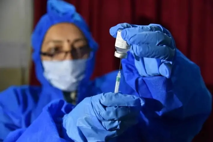 A Covaxin é fabricada pelo laboratório indiano Bharat Biotech