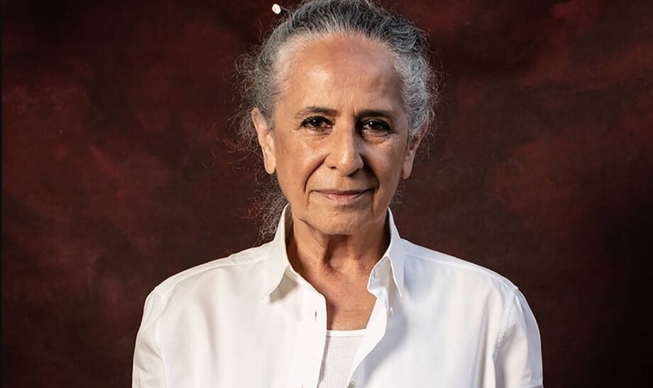 A cantora Maria Bethânia, que lança o single 'Lapa Santa'