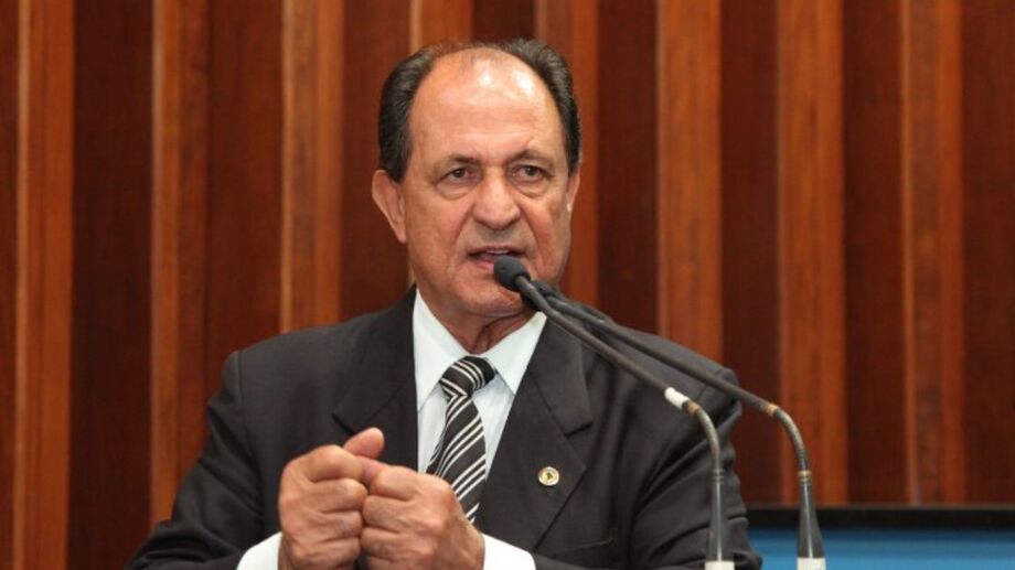 Deputado Zé Teixeira durante atuação parlamentar