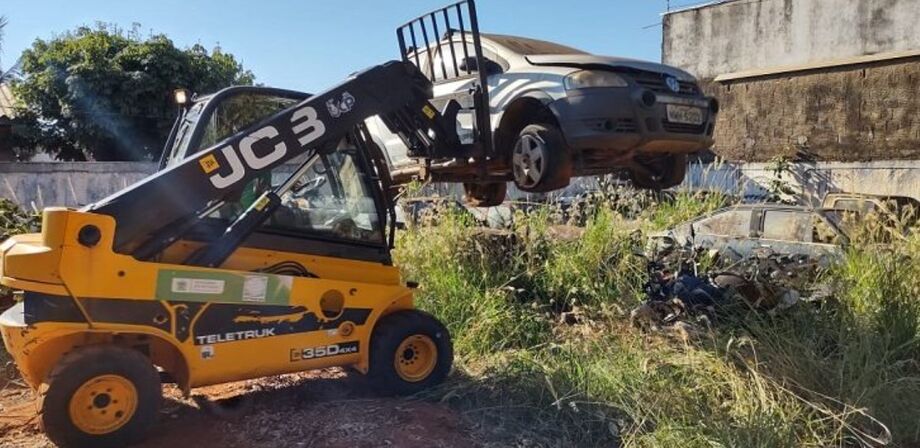600 veículos dos pátios das agências em São Gabriel do Oeste e Camapuã serão retirados