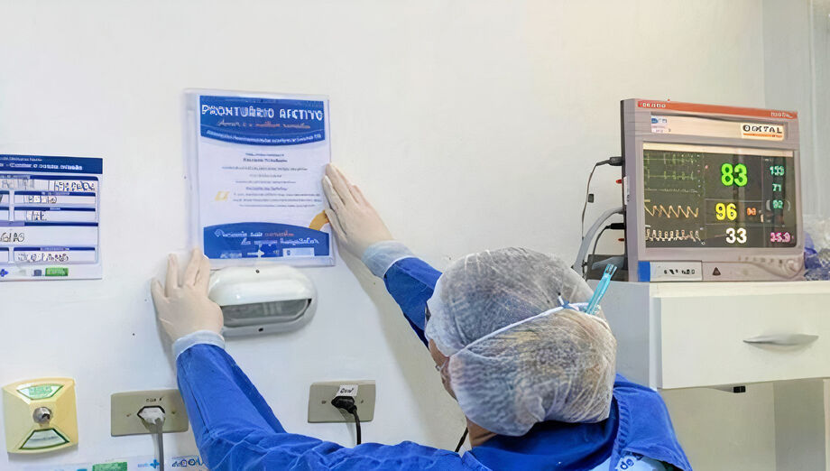 No primeiro Prontuário Afetivo a ser implantado, estava descrito: Gosto de conversar. Sou atencioso com meus amigos e família. Gosto de cuidar dos bichos da chácara