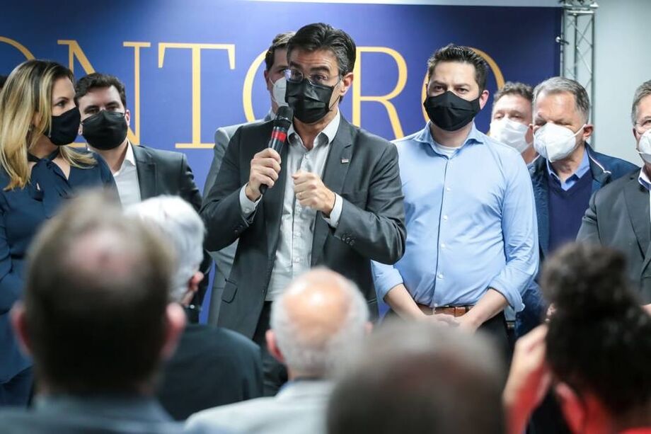 O vice-governador Rodrigo Garcia durante encontro com correligionários do PSDB
