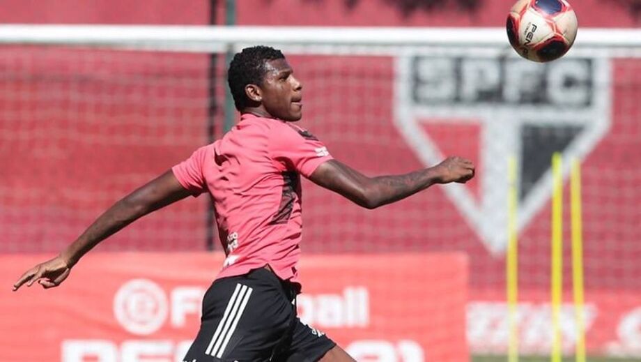 Arboleda deve reforçar São Paulo contra o Inter