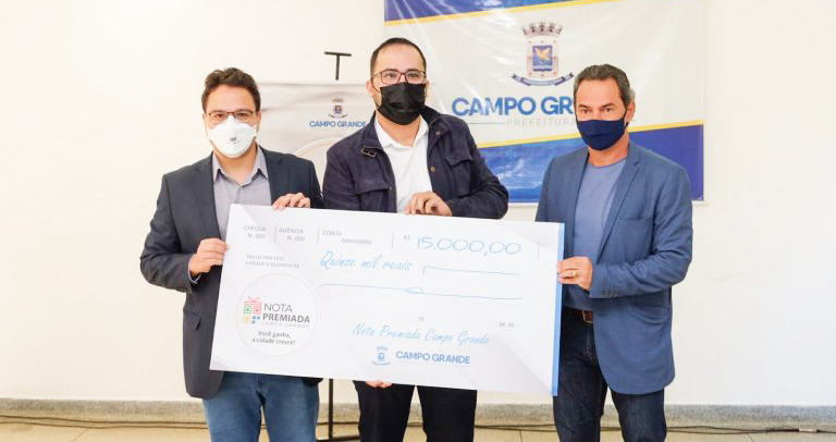 De acordo com o secretário Municipal de Finanças e Planejamento, Pedro Pedrossian Neto, para participar do sorteio, o consumidor tem que pedir o CPF na nota quando contratarem serviços por prestadores estabelecidos no município