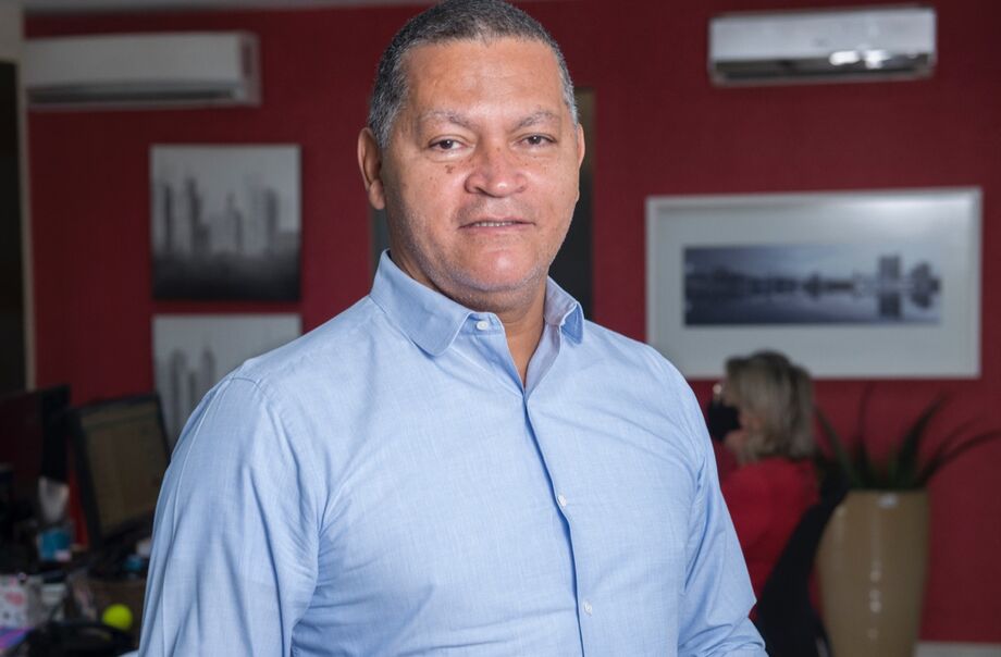 Wilson Aquino*