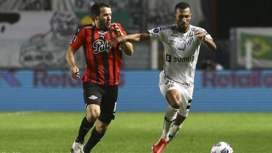 Santos e Libertad se enfrentaram na Vila Belmiro pela Sul-Americana