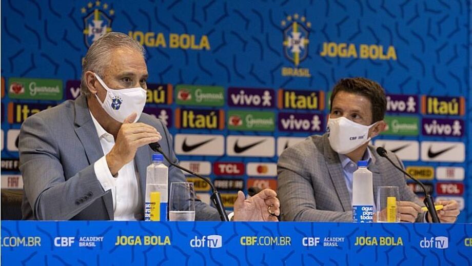 Tite e Juninho Paulista comandaram a convocação da seleção