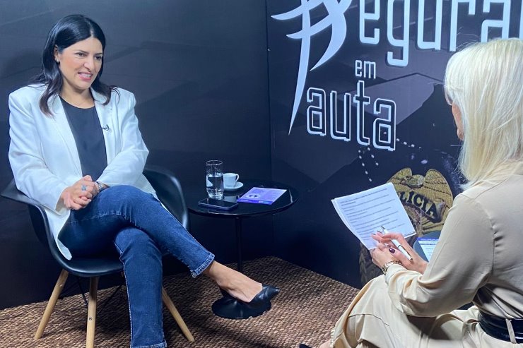 Entrevista desta edição é a subsecretária de Estado de Políticas Públicas para Mulheres, Luciana Azambuja
